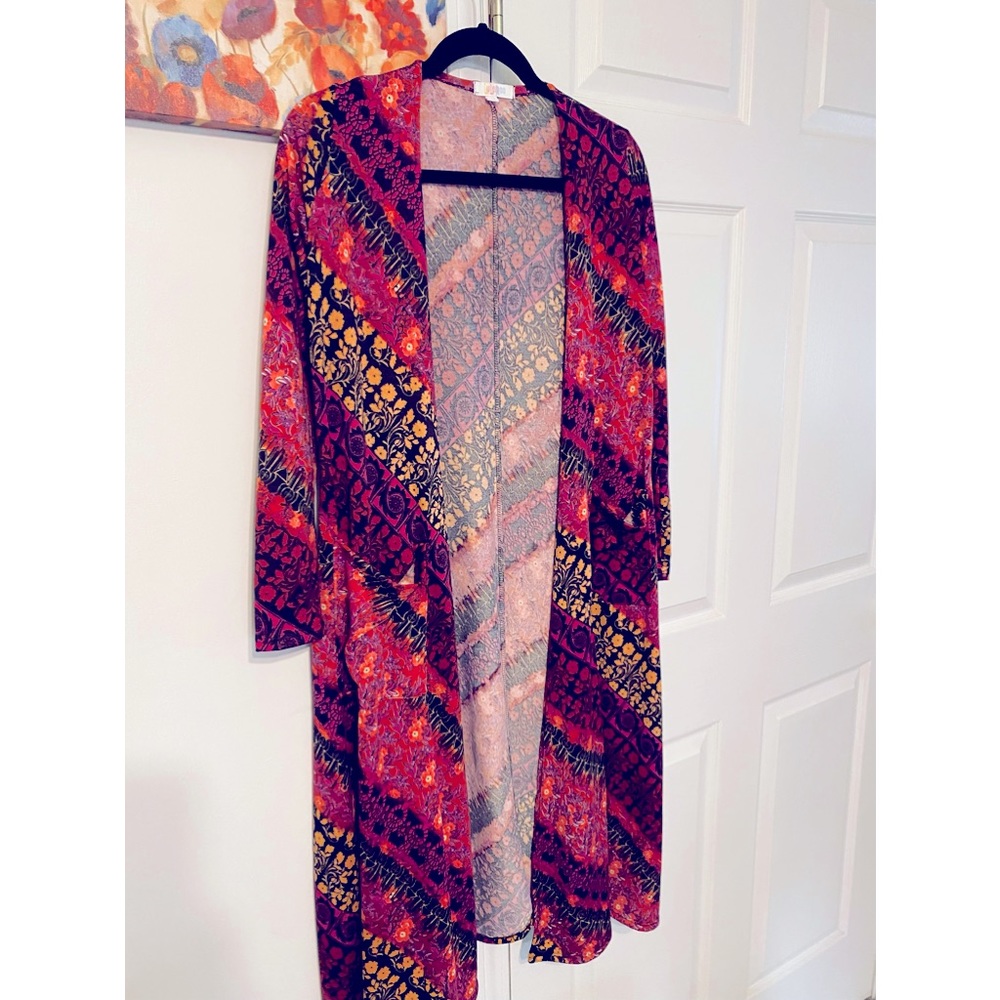 LULAROE DUSTER KIMONO. XS.